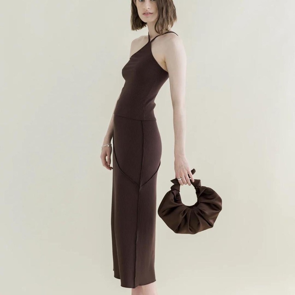 A Bronze Age midi skirt
